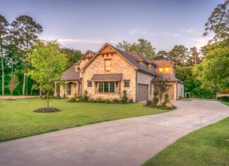 Top Benefits of Buying Land
